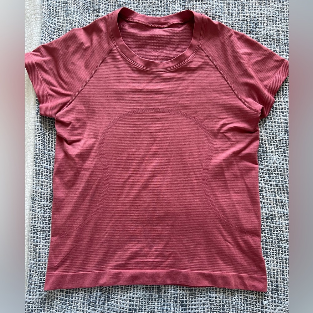 Lululemon swiftly short sleeve